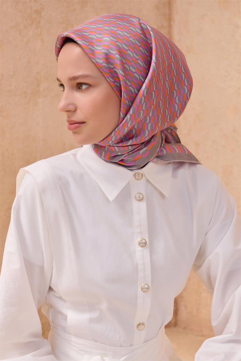 {URUNSEO_TITLE} | BELLI | BELLİ İPEK EŞARP | BELLİ GEOMETRIK DESEN İPEK EŞARP 4124D TWILL - 86