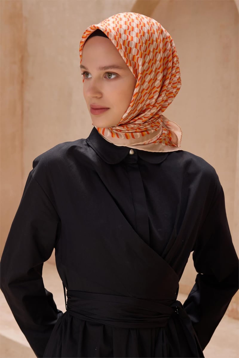 {URUNSEO_TITLE} | BELLI | BELLİ İPEK EŞARP | BELLİ GEOMETRIK DESEN İPEK EŞARP 4124D TWILL - 86