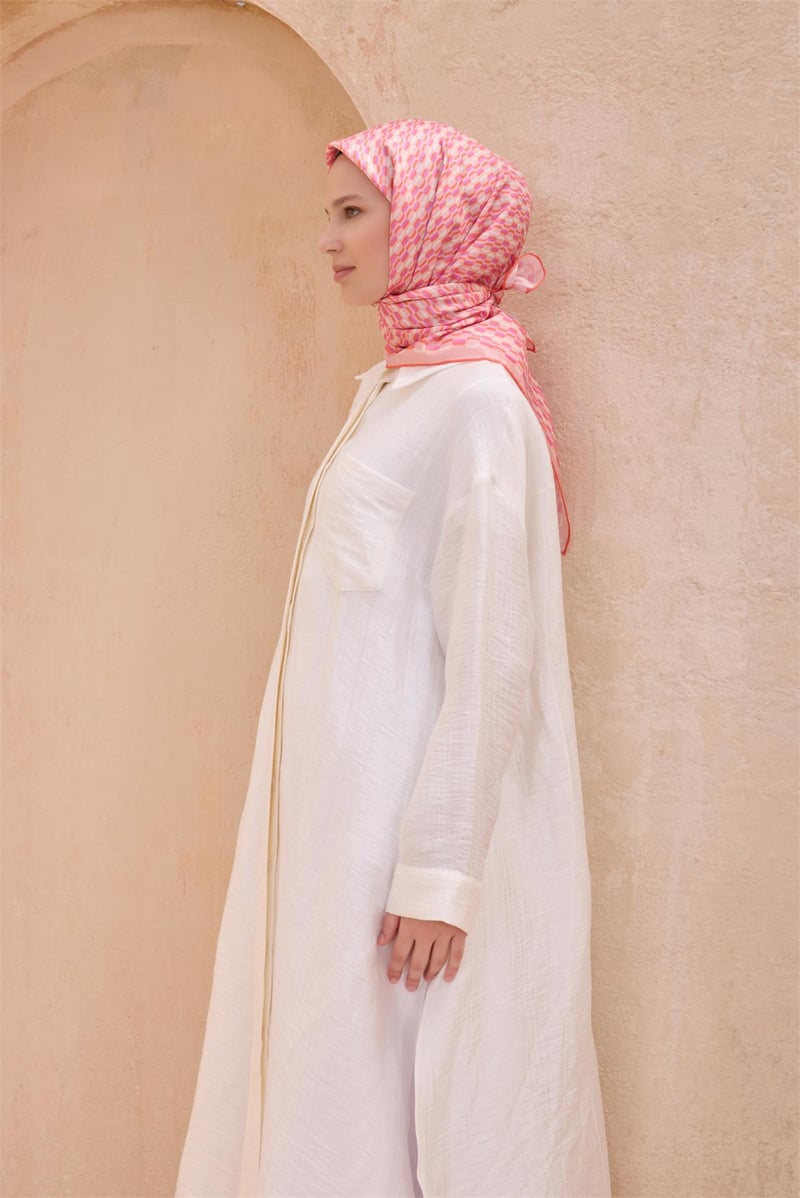 {URUNSEO_TITLE} | BELLI | BELLİ İPEK EŞARP | BELLİ GEOMETRIK DESEN İPEK EŞARP 4124D TWILL - 86