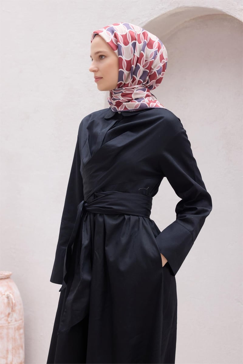 {URUNSEO_TITLE} | BELLI | POLYESTER EŞARP | BELLİ GEOMETRİK DESEN NOVA KIRMIZI - BEJ EŞARP 1001