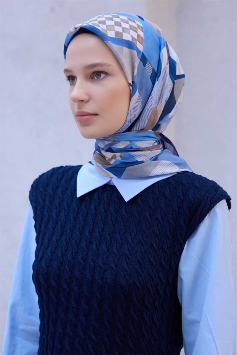 {URUNSEO_TITLE} | BELLI | POLYESTER EŞARP | BELLİ GEOMETRİK DESEN NOVA LACİVERT EŞARP 1010