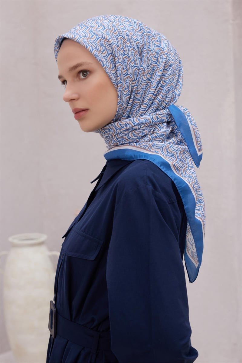 {URUNSEO_TITLE} | BELLI | POLYESTER EŞARP | BELLİ GEOMETRİK DESEN NOVA MAVİ EŞARP 1007