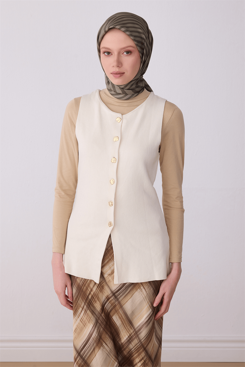 Belli Haki Geometrik Desen %100 Twill İpek Eşarp 4325-85