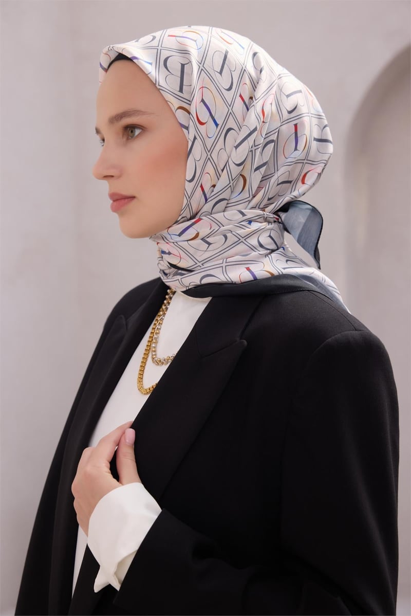 {URUNSEO_TITLE} | BELLI | POLYESTER EŞARP | BELLİ İMZA DESEN NOVA BEYAZ EŞARP 1013