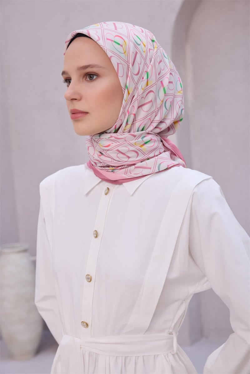 {URUNSEO_TITLE} | BELLI | POLYESTER EŞARP | BELLİ İMZA DESEN NOVA GÜL KURUSU EŞARP 1013