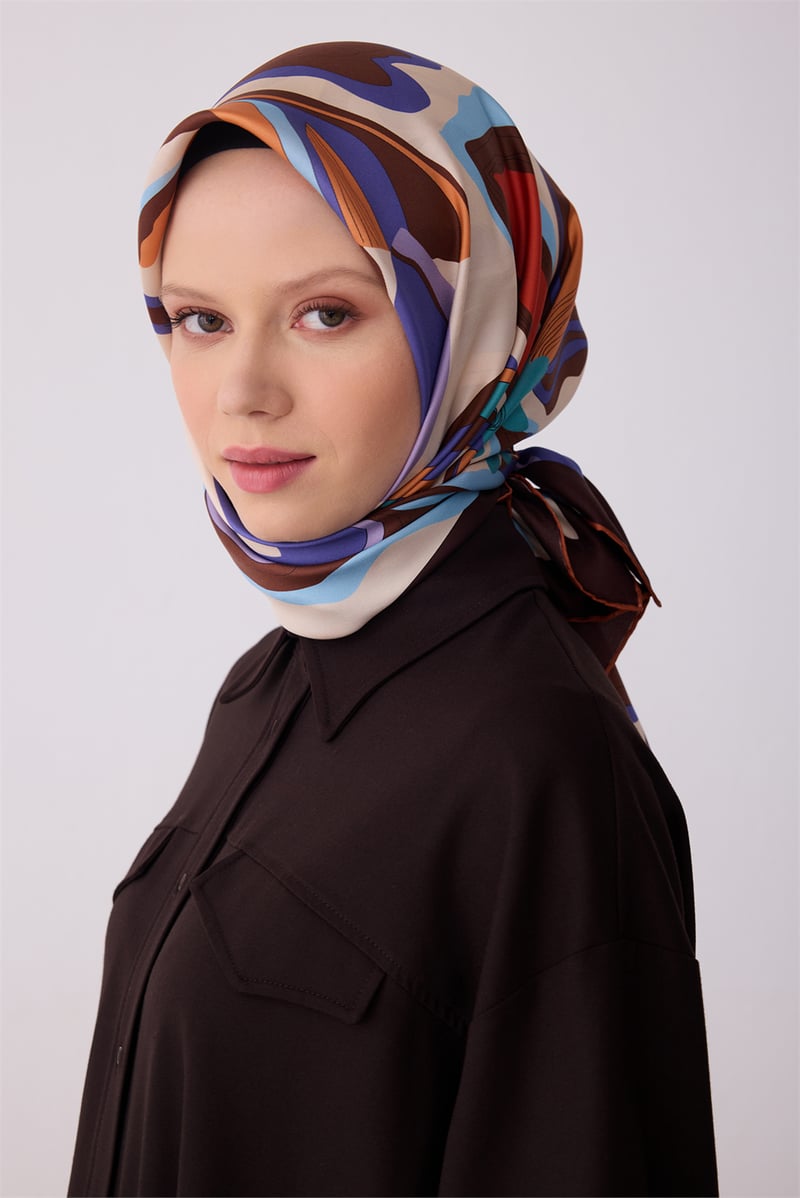 Belli Kahverengi Soyut Desen %100 Twill İpek Eşarp 4318-05