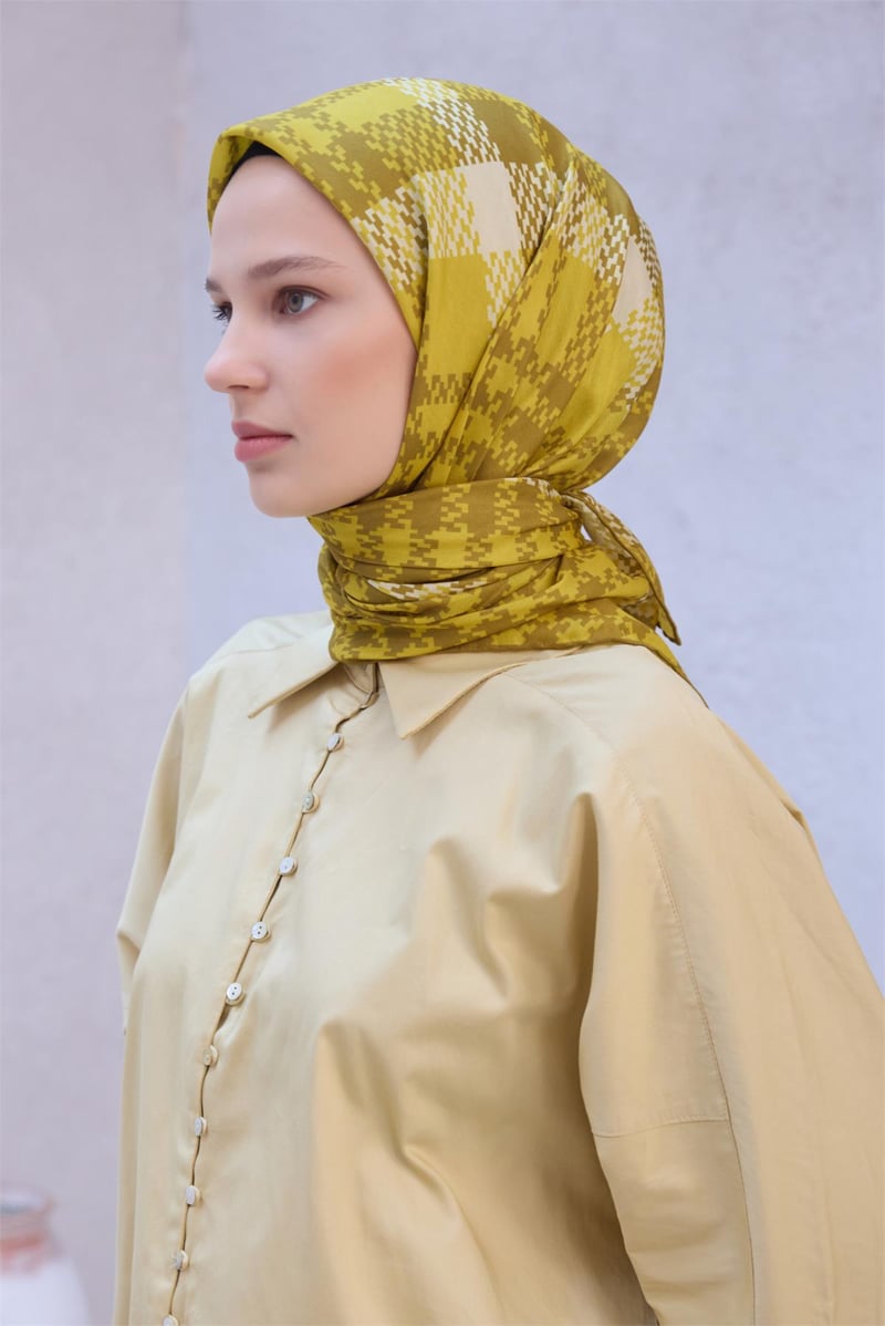 {URUNSEO_TITLE} | BELLI | POLYESTER EŞARP | BELLİ KAZAYAĞI DESENİ NOVA SARI EŞARP 1000
