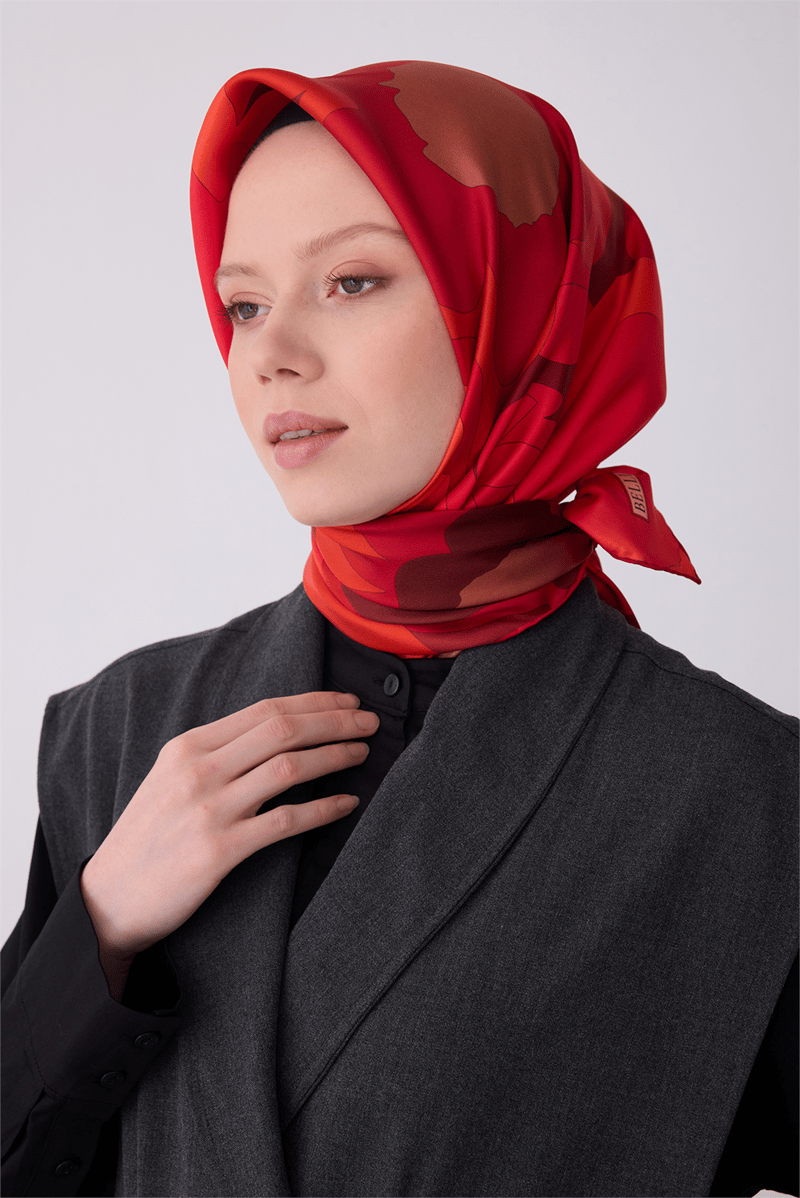 Belli Kırmızı Çiçek Desen %100 Twill İpek Eşarp 4306-87