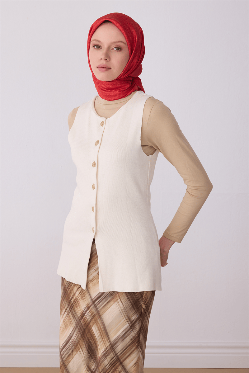Belli Kırmızı Klasik Desen %100 Twill İpek Eşarp 4317-56