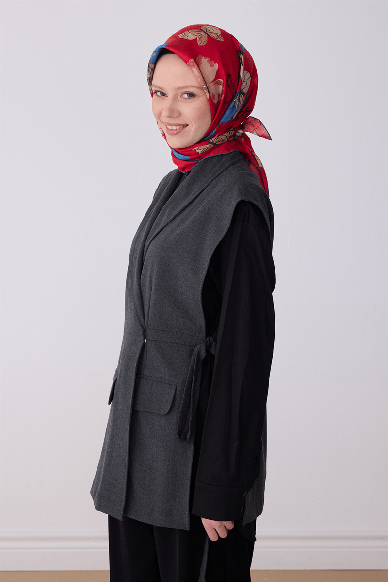 Belli Kırmızı Obje Desen %100 Twill İpek Eşarp 4329-83