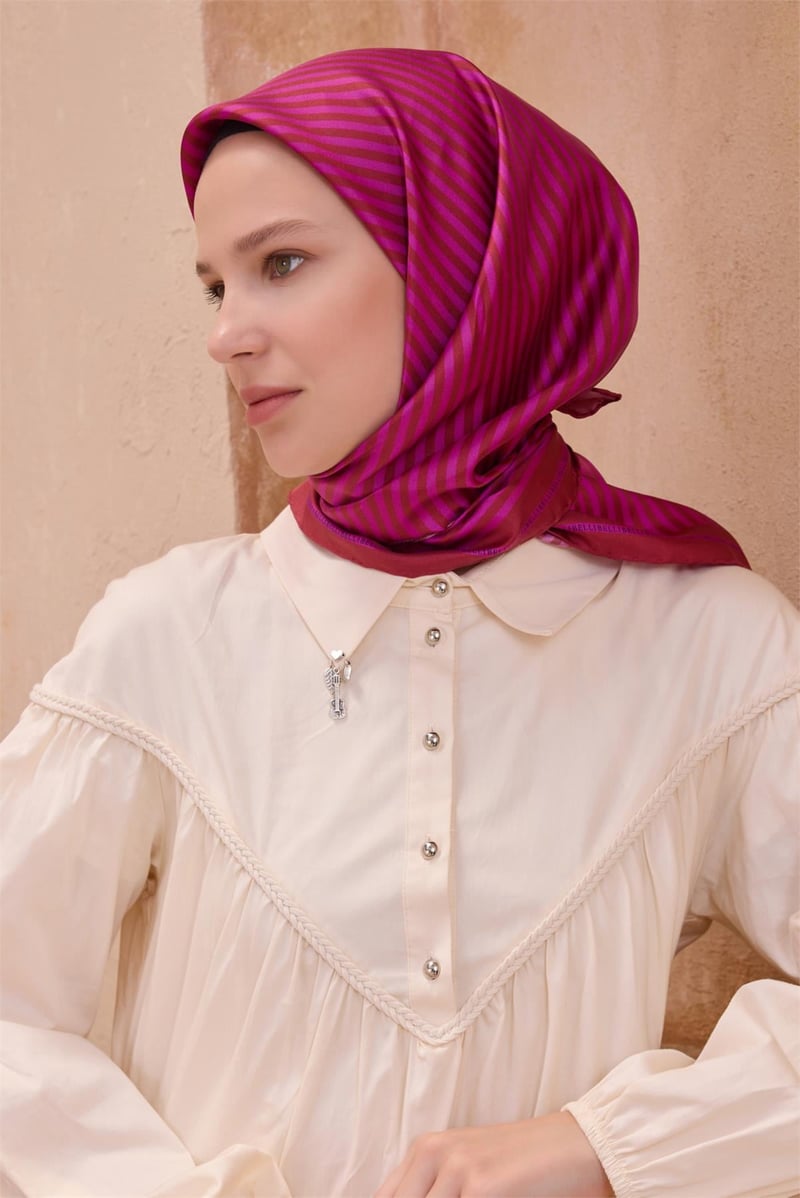 {URUNSEO_TITLE} | BELLI | BELLİ İPEK EŞARP | BELLİ SAF İPEK EŞARP 4115D (T) - 86
