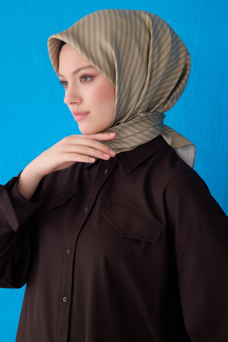 {URUNSEO_TITLE} | BELLI | BELLİ İPEK EŞARP | BELLİ KLASIK DESEN İPEK EŞARP 4115D TWILL - 92