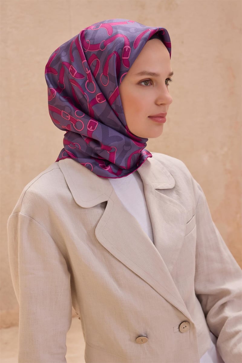 {URUNSEO_TITLE} | BELLI | BELLİ İPEK EŞARP | BELLİ KLASIK DESEN İPEK EŞARP 4125D TWILL - 86