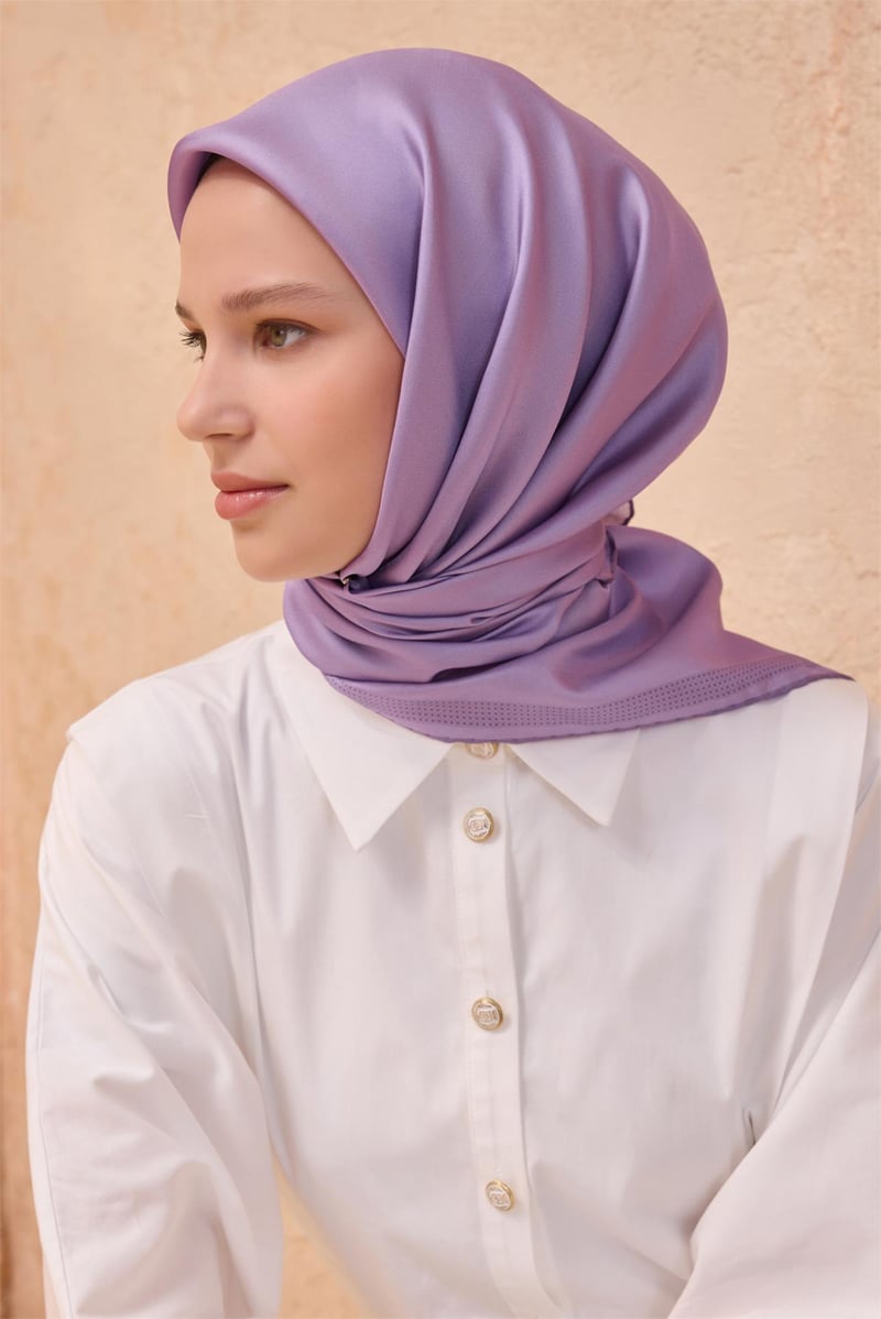{URUNSEO_TITLE} | BELLI | BELLİ İPEK EŞARP | BELLİ KLASIK DESEN İPEK EŞARP 4129D TWILL - 89