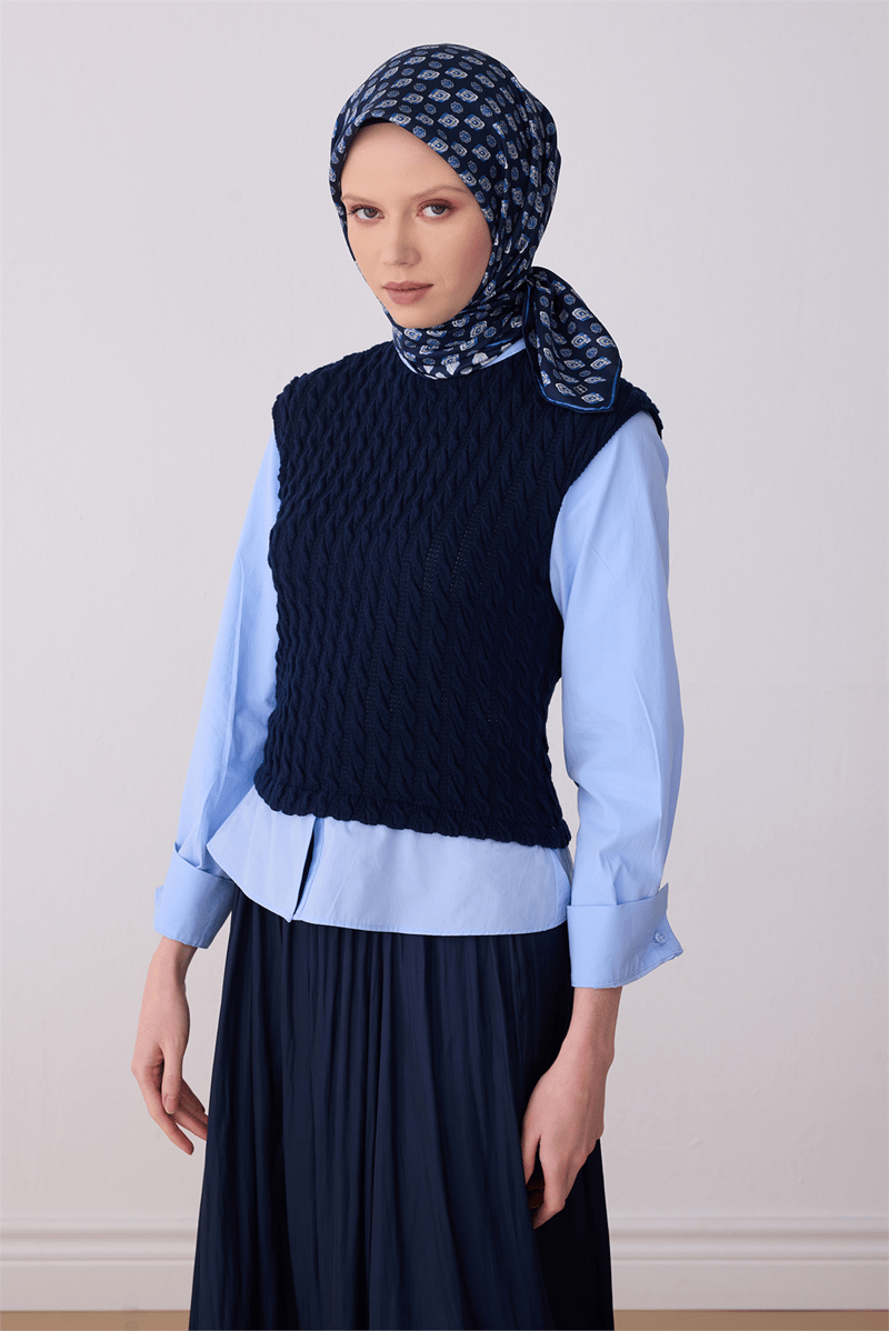 Belli Lacivert Etnik Desen %100 Twill İpek Eşarp 4308-04