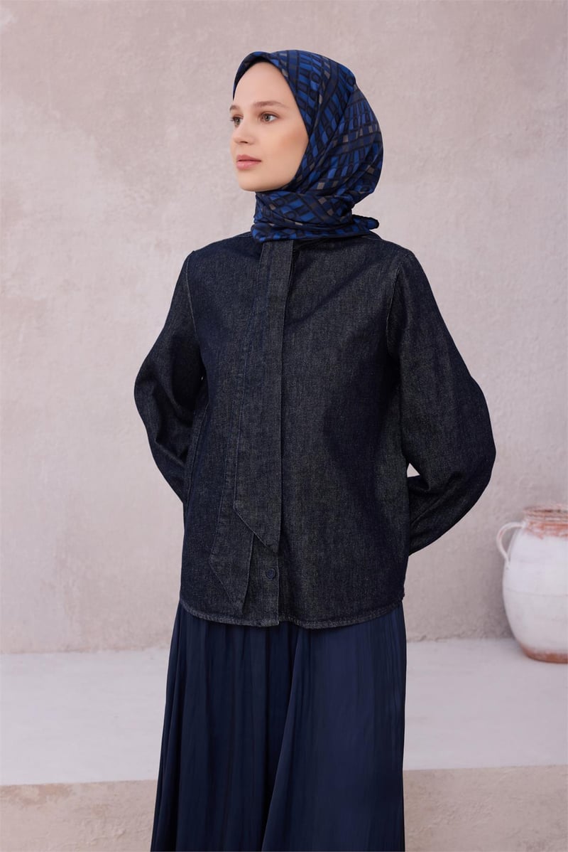 {URUNSEO_TITLE} | BELLI | BELLİ İPEK EŞARP | BELLİ LOGO DESEN İPEK EŞARP 4223D (TWILL) LACİVERT - 56