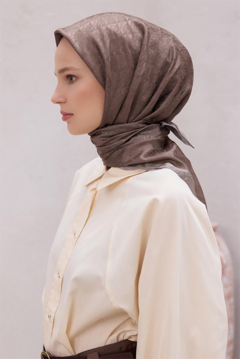 {URUNSEO_TITLE} | BELLI | POLYESTER EŞARP | BELLİ LOGO DESEN J.MONOGRAM BRONZ KAHVE EŞARP