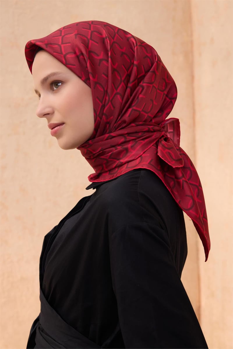 {URUNSEO_TITLE} | BELLI | BELLİ İPEK EŞARP | BELLİ MONOGRAM DESEN İPEK EŞARP 4102D TWILL - 84