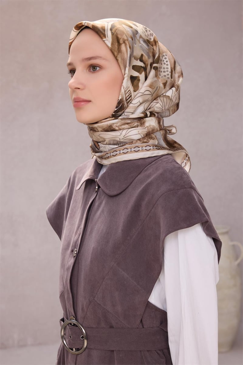 {URUNSEO_TITLE} | BELLI | BELLİ İPEK EŞARP | BELLİ OBJE DESEN İPEK EŞARP 4216D (TWILL) BEJ - 84
