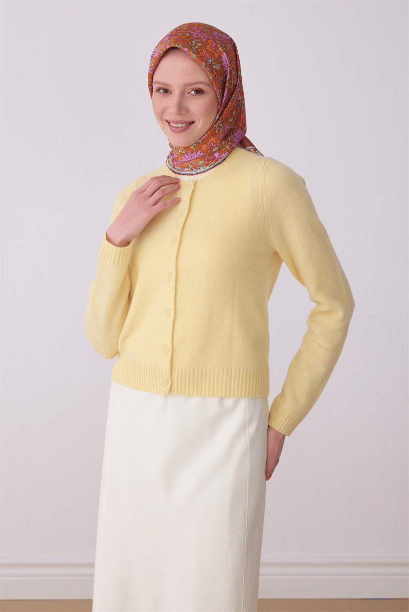 Belli Oranj Etnik Desen %100 Twill İpek Eşarp 4314-31
