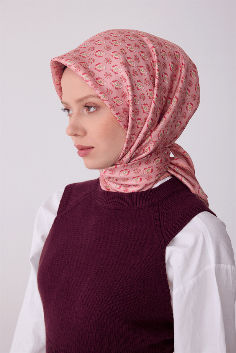 Belli Pembe Etnik Desen %100 Twill İpek Eşarp 4308-03