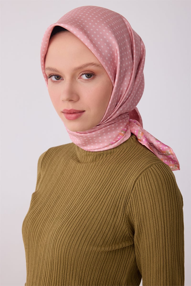 Belli Pembe Klasik Desen %100 Twill İpek Eşarp 4326-01