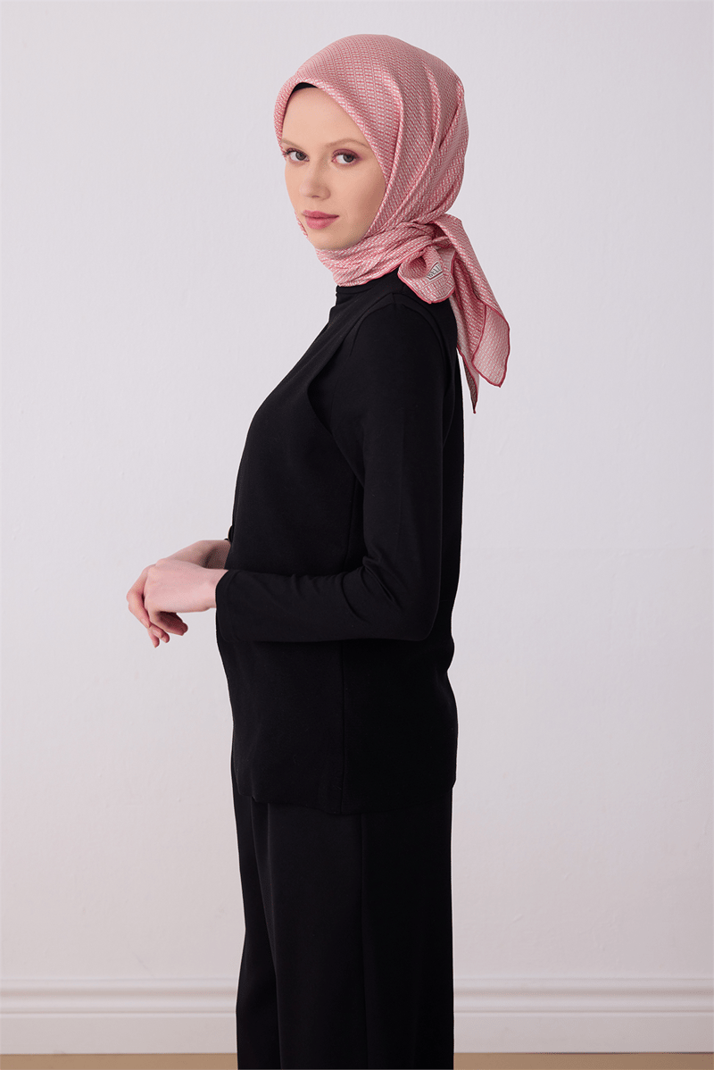 Belli Pembe Monogram Desen %100 Twill İpek Eşarp 4321-80