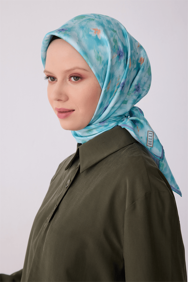 Belli Yeşil Çiçek Desen %100 Twill İpek Eşarp 4319-52