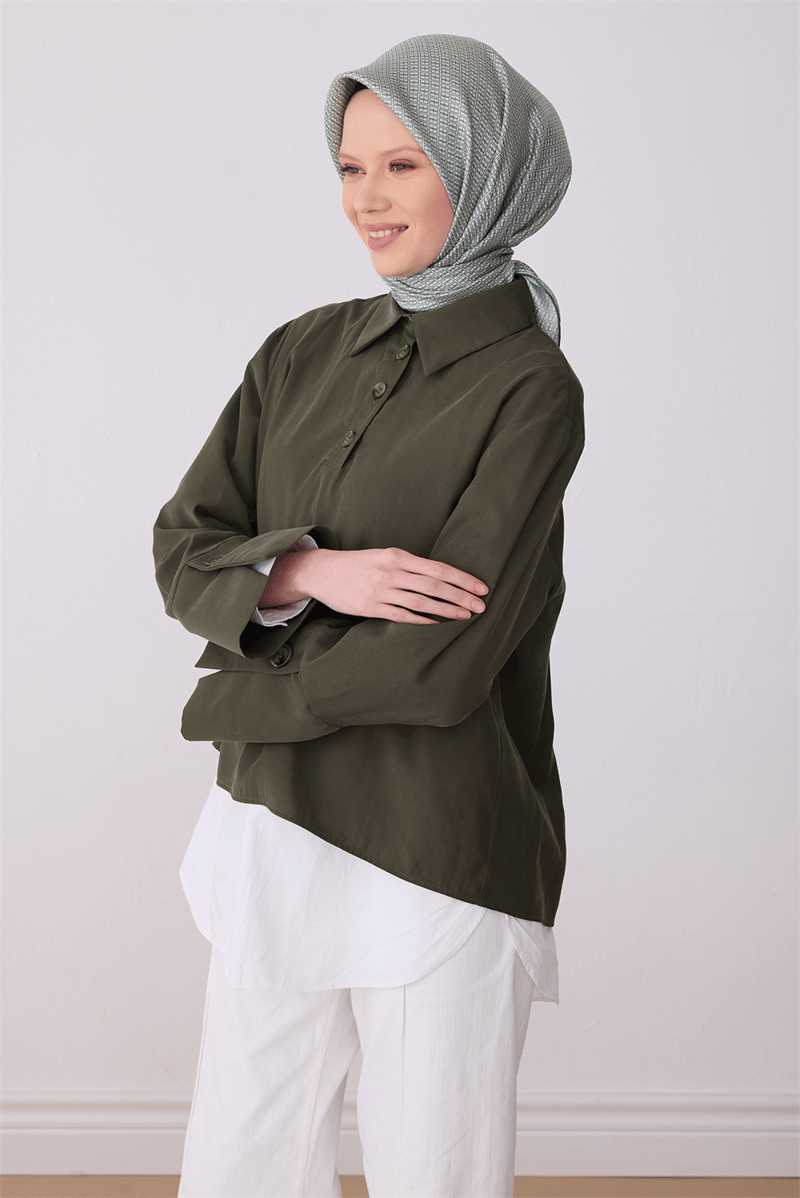Belli Yeşil Monogram Desen %100 Twill İpek Eşarp 4321-85