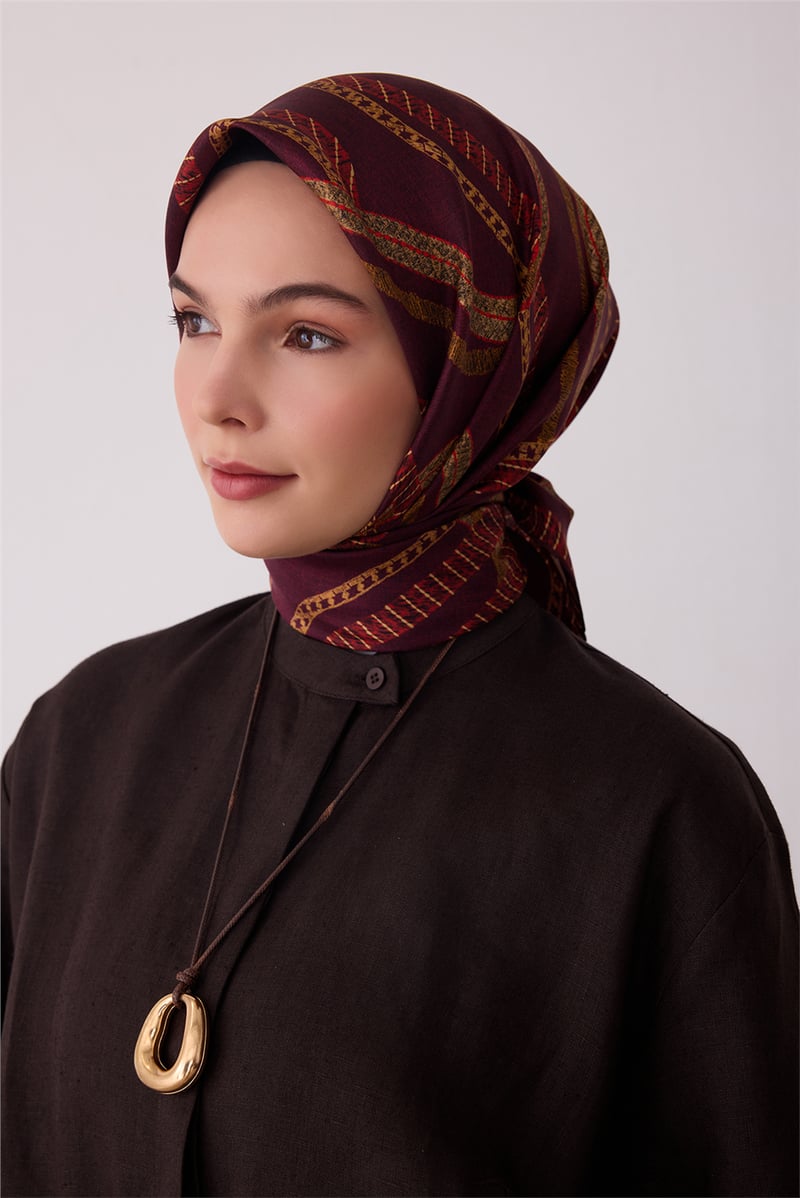 Bordo Geometrik Desen %100 Twill İpek Eşarp 4424-36