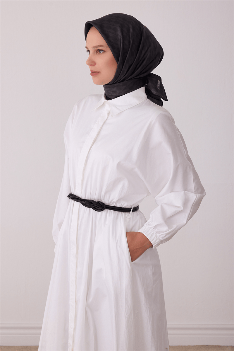 Gri Geometrik Desen %100 Twill İpek Eşarp 4425-80