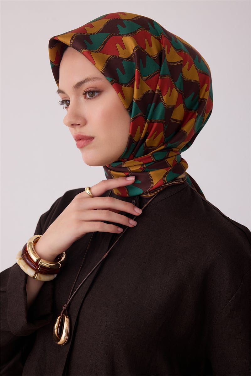 Kahverengi Geometrik Desen %100 Twill İpek Eşarp 4406-84