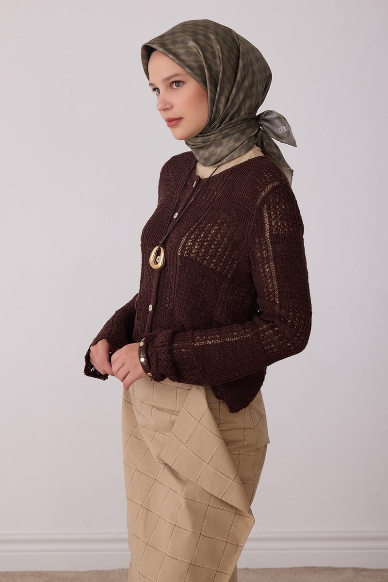 Yeşil Geometrik Desen %100 Twill İpek Eşarp 4425-51