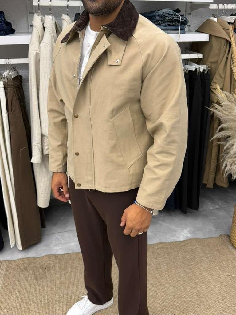 Antoch Barbour Model Mont Bej