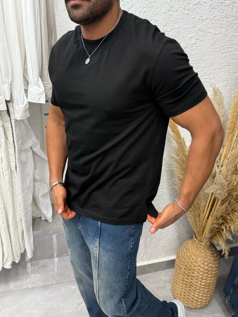 Black-Ant Basic Yırtmaçlı T-Shirt Siyah