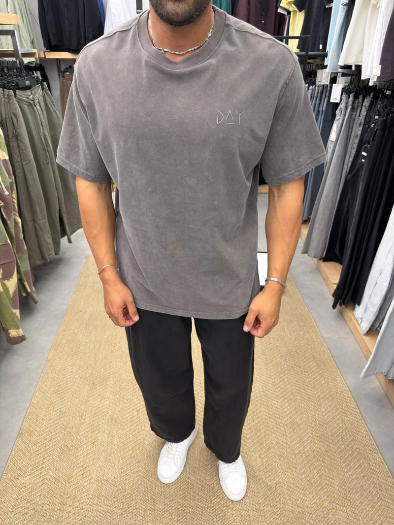 Catch Premium Tshirt Vizon