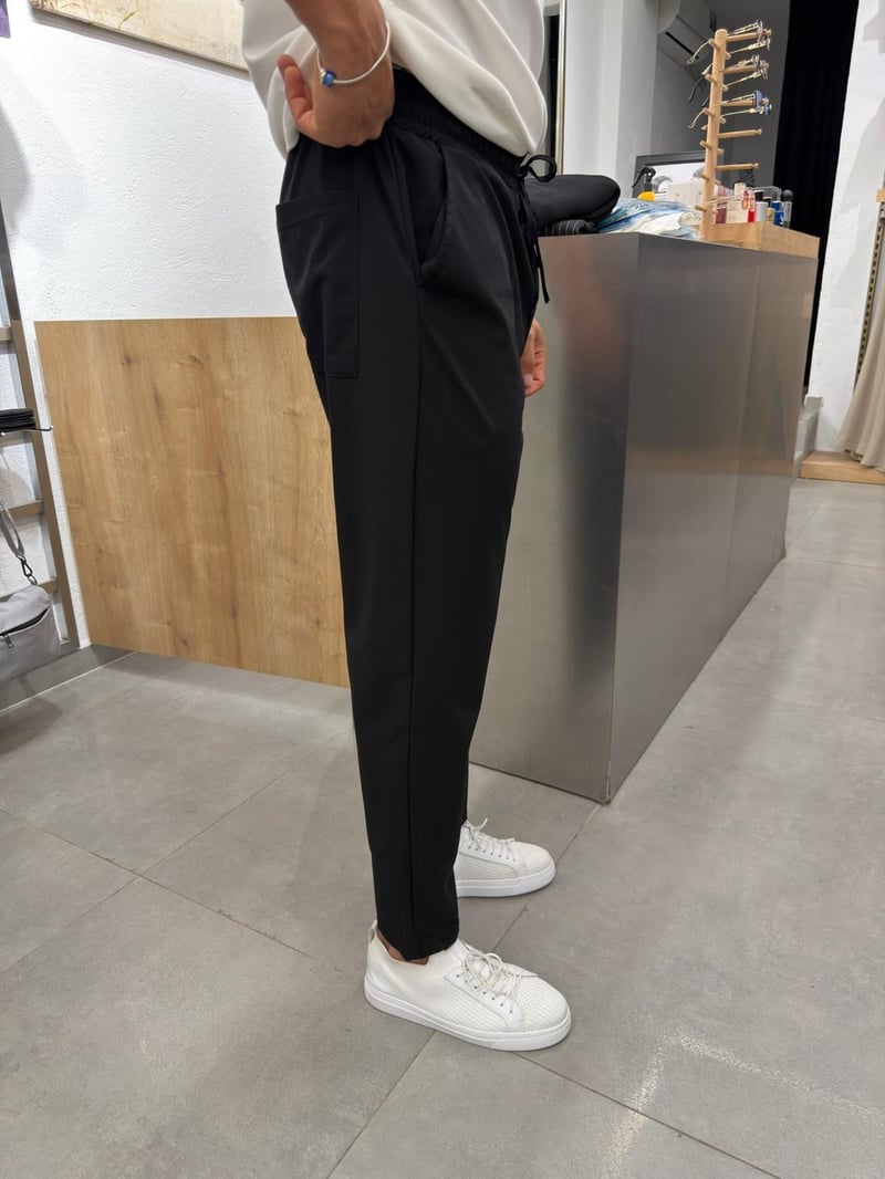 Ferel Paraşüt Kumaş Jogger Siyah