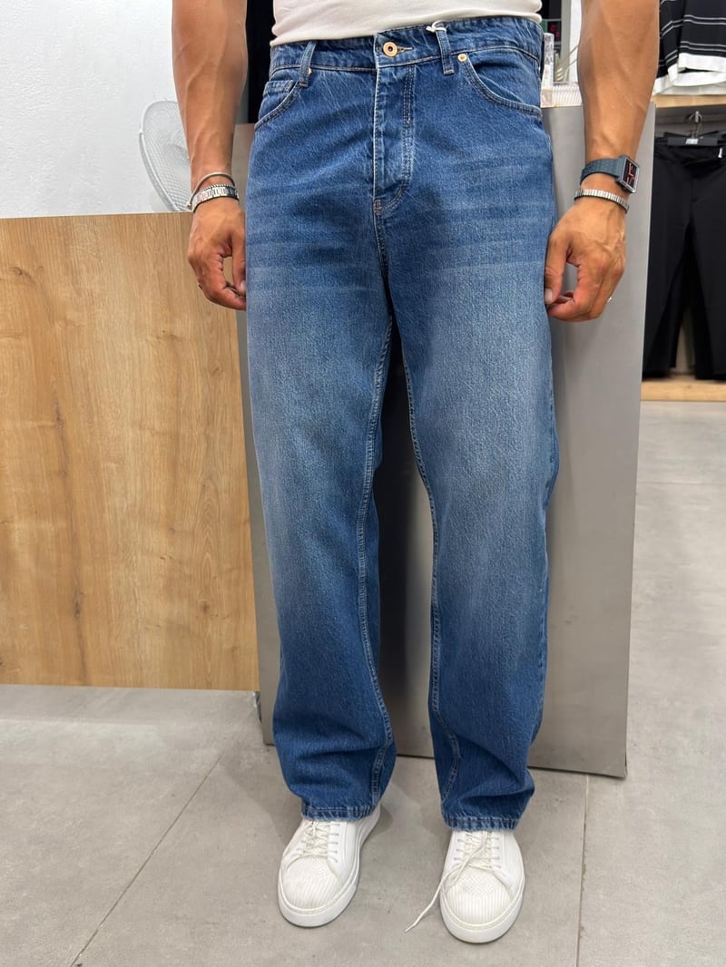 We11 Regular Jean