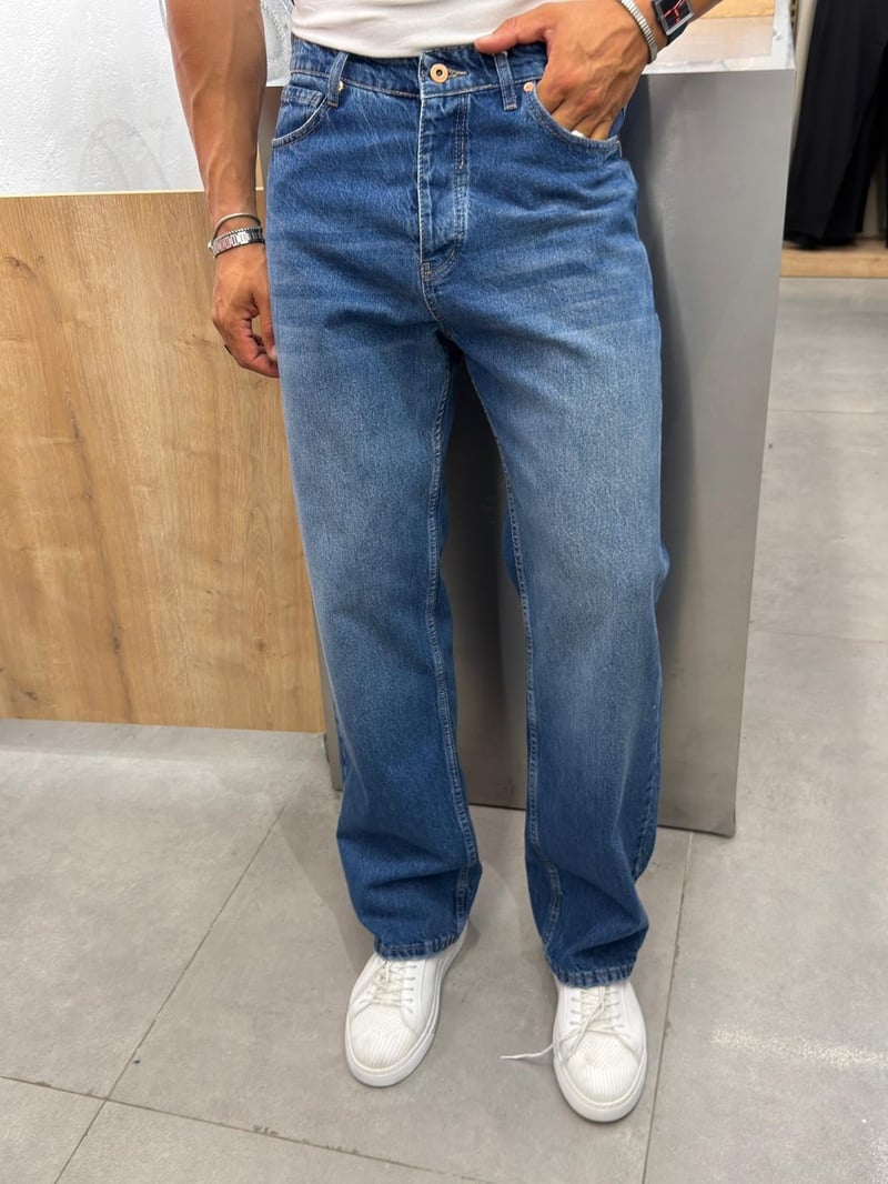 We11 Regular Jean