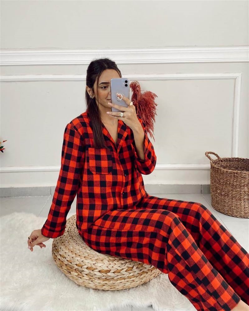 Kırmızı Siyah Kareli Pijama Takımı
