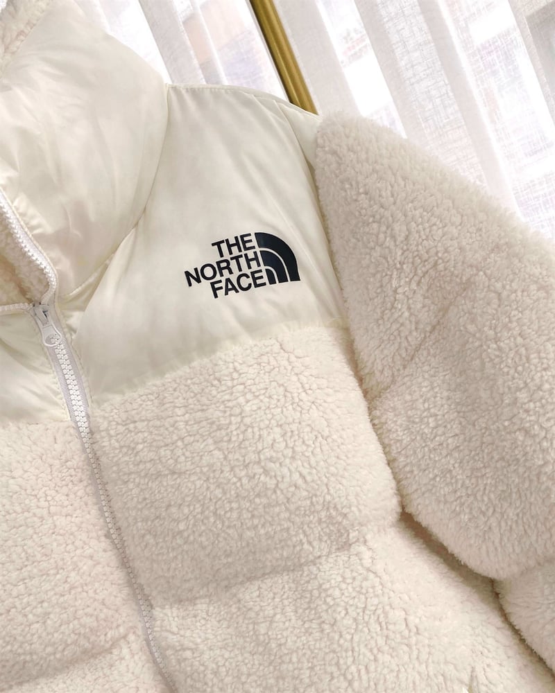 TNF Peluş Detay Şişme Mont