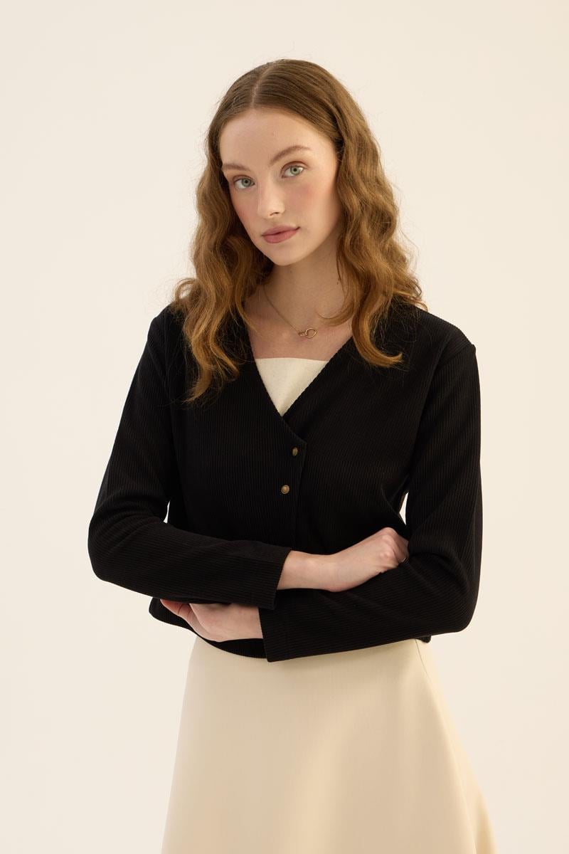 Çapraz Düğmeli Kısa Hırka