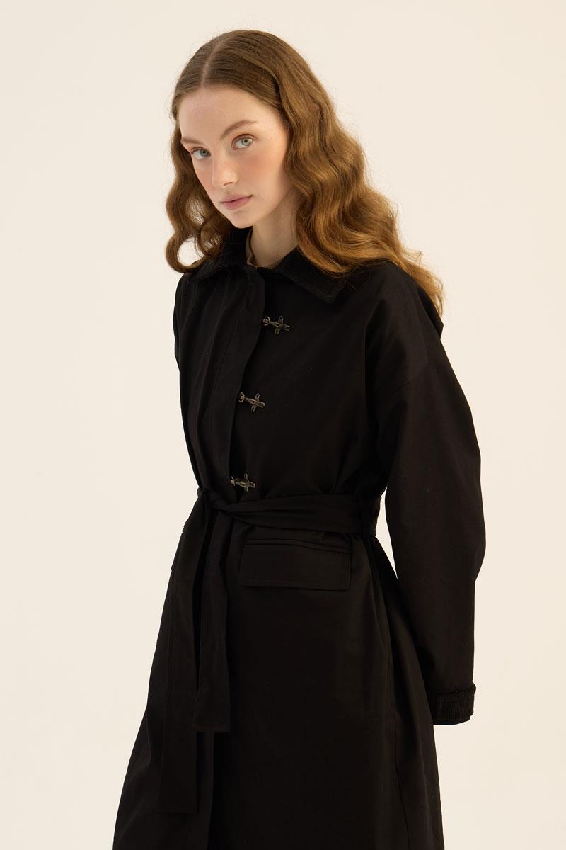 Kadife Yaka Detaylı Parka