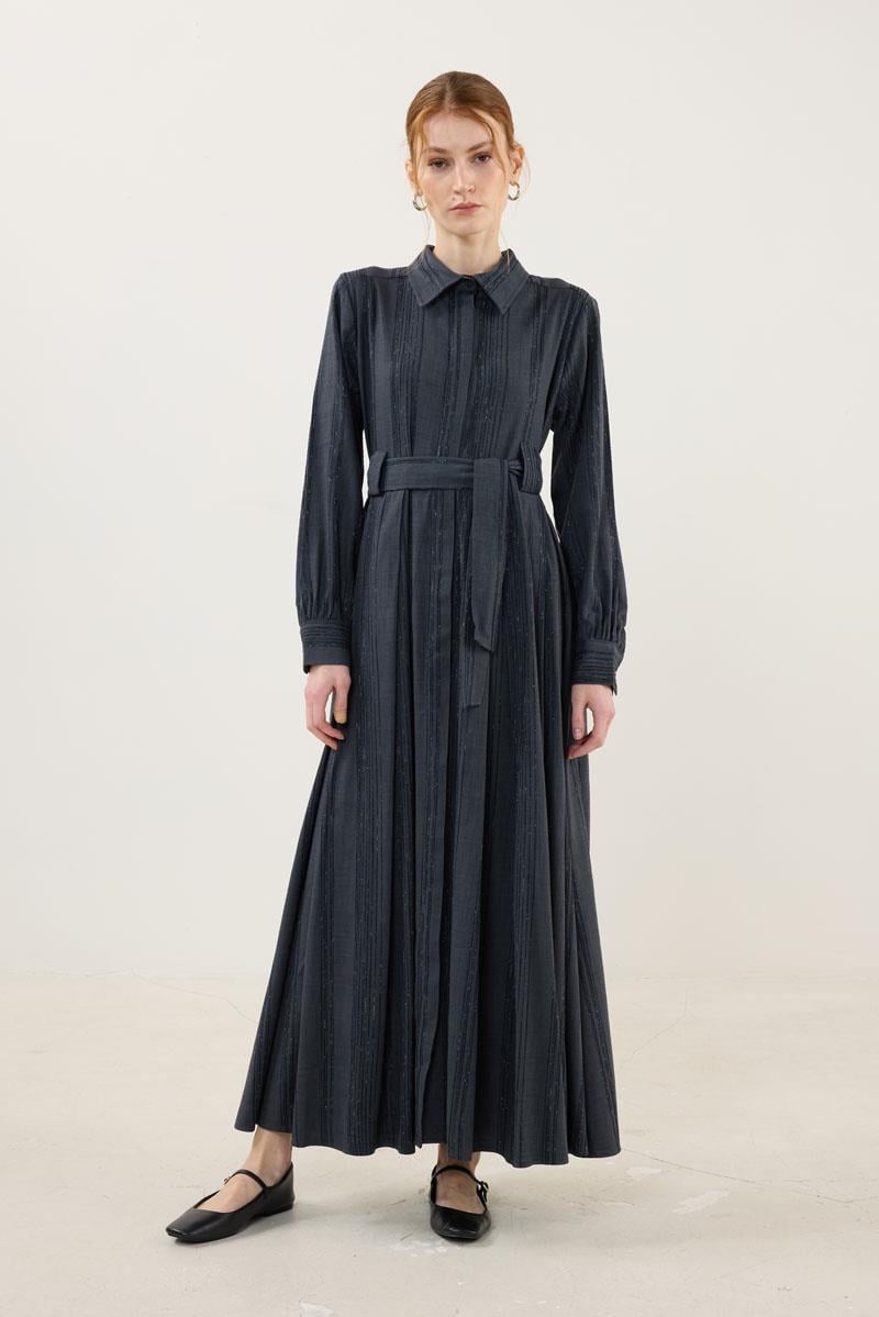 Köprü Detaylı Çizgili Elbise Füme