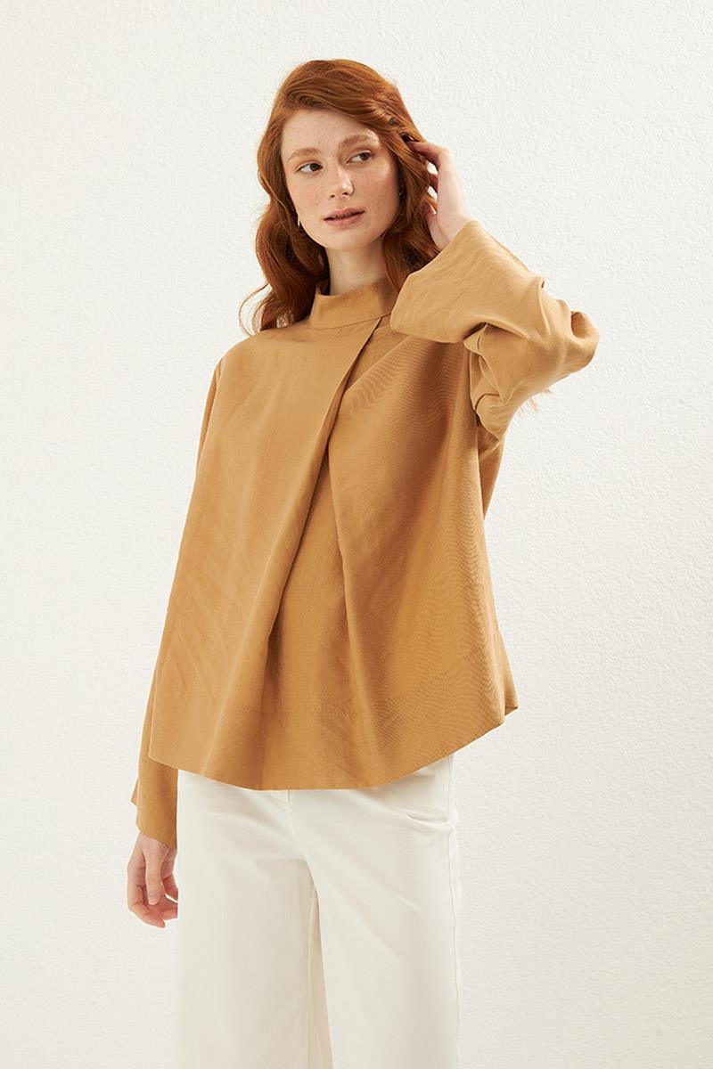 Ön Pileli Bluz Camel