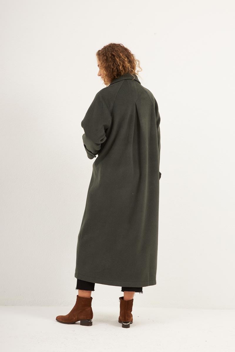 Reglan Kollu Uzun Kaban