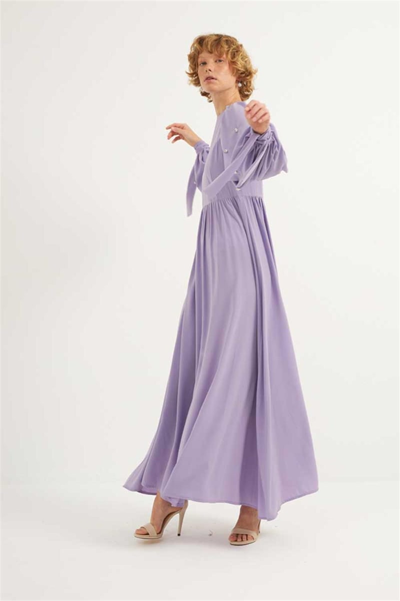 Taş İşlemeli Gece Elbisesi