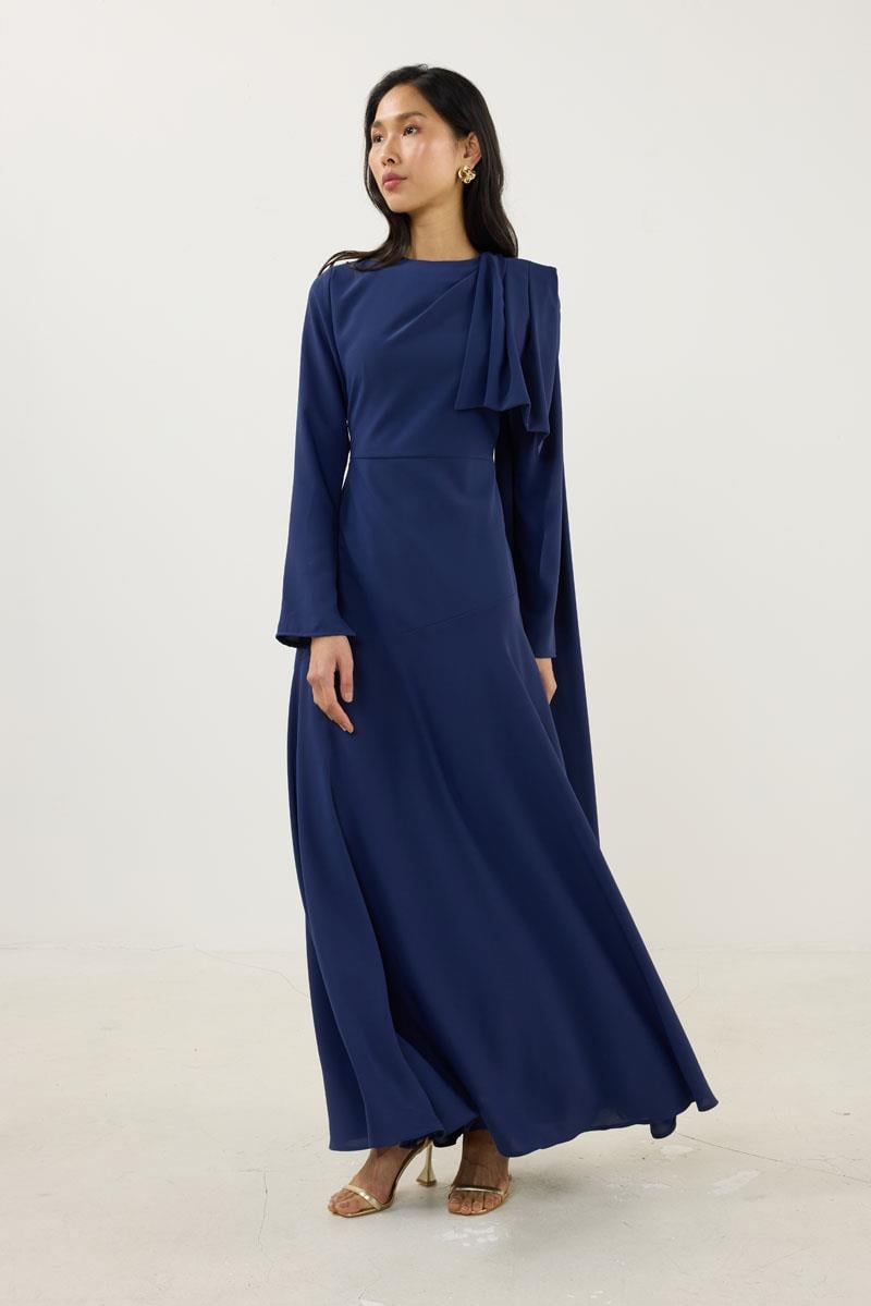 Verev Kesimli Abiye Elbise Lacivert