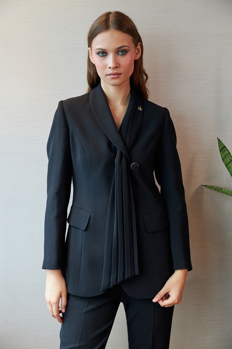 Valeria Takım- Siyah