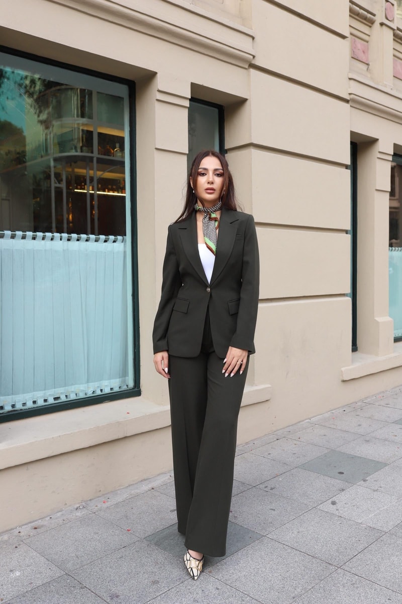 Amelia Takım - Haki 